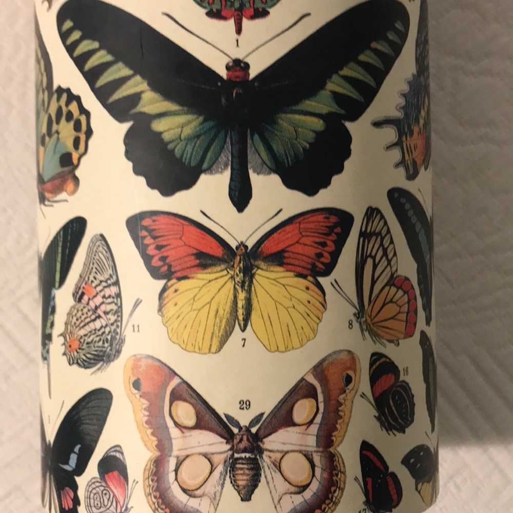 Cavallini & Co Vintage Butterflies Puzzle 1000 Pieces - Picture 6 of 14
